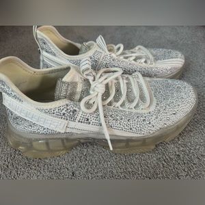 Steve Madden super sparkly sneakers size 11